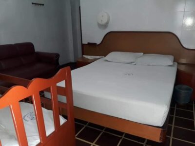 Motel El Oso: privacidad y comodidad en el corazón de San Salvador
